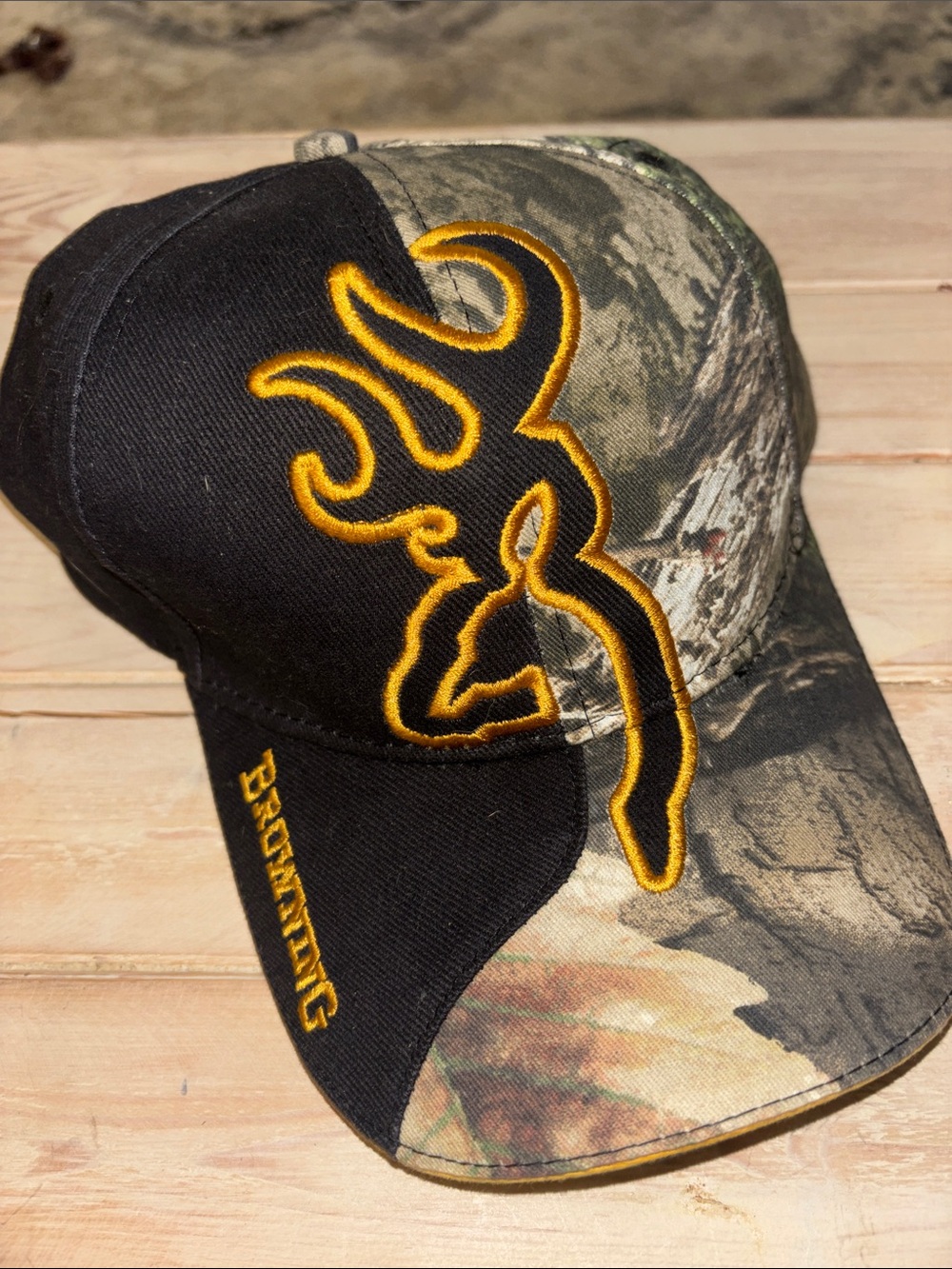 Browning Camo & Black Cap with Gold Embroidered Buck Logo